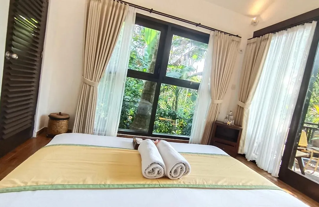 Ubud Tropical-1